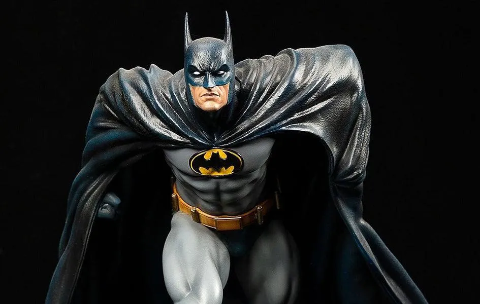 Batman 1972 Iconic Cover Art  Statue