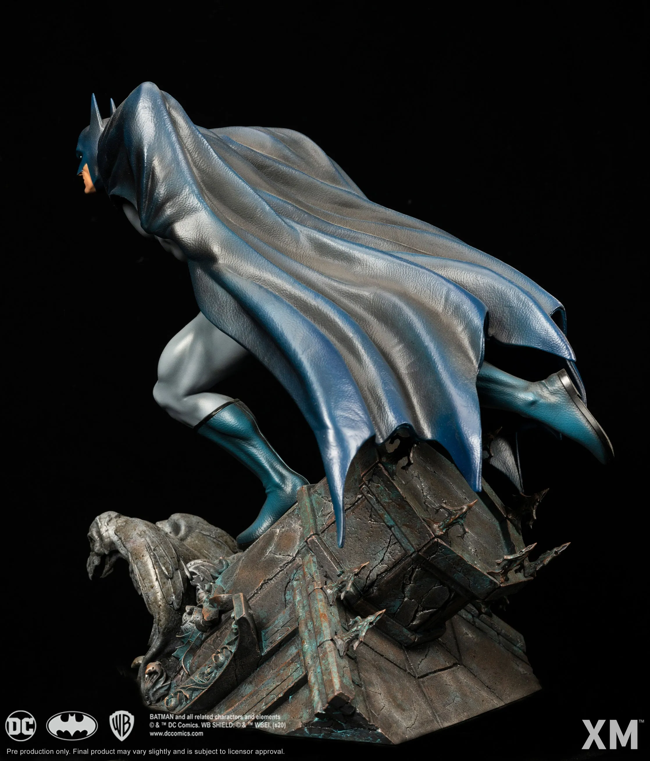 Batman 1972 Iconic Cover Art  Statue