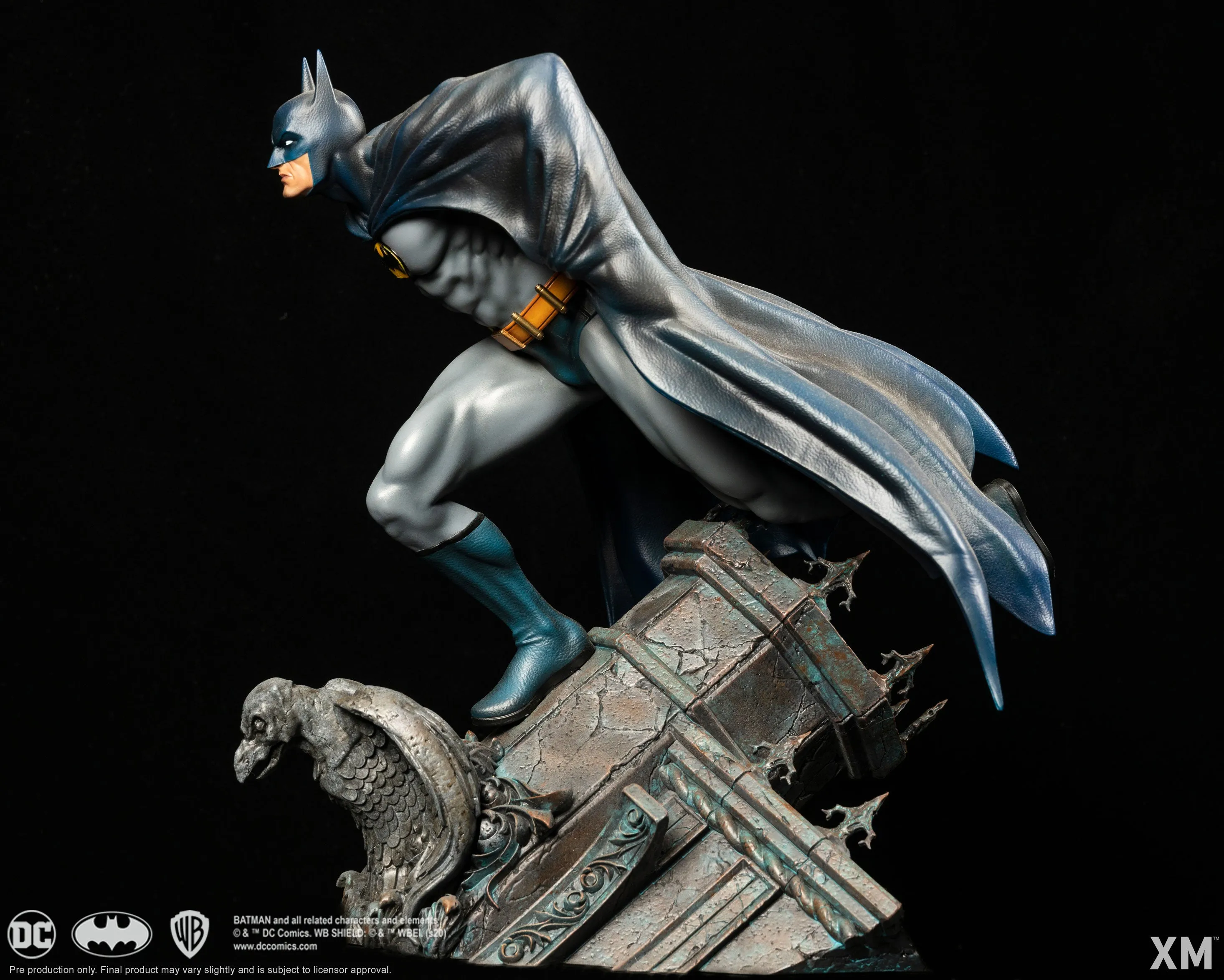 Batman 1972 Iconic Cover Art  Statue