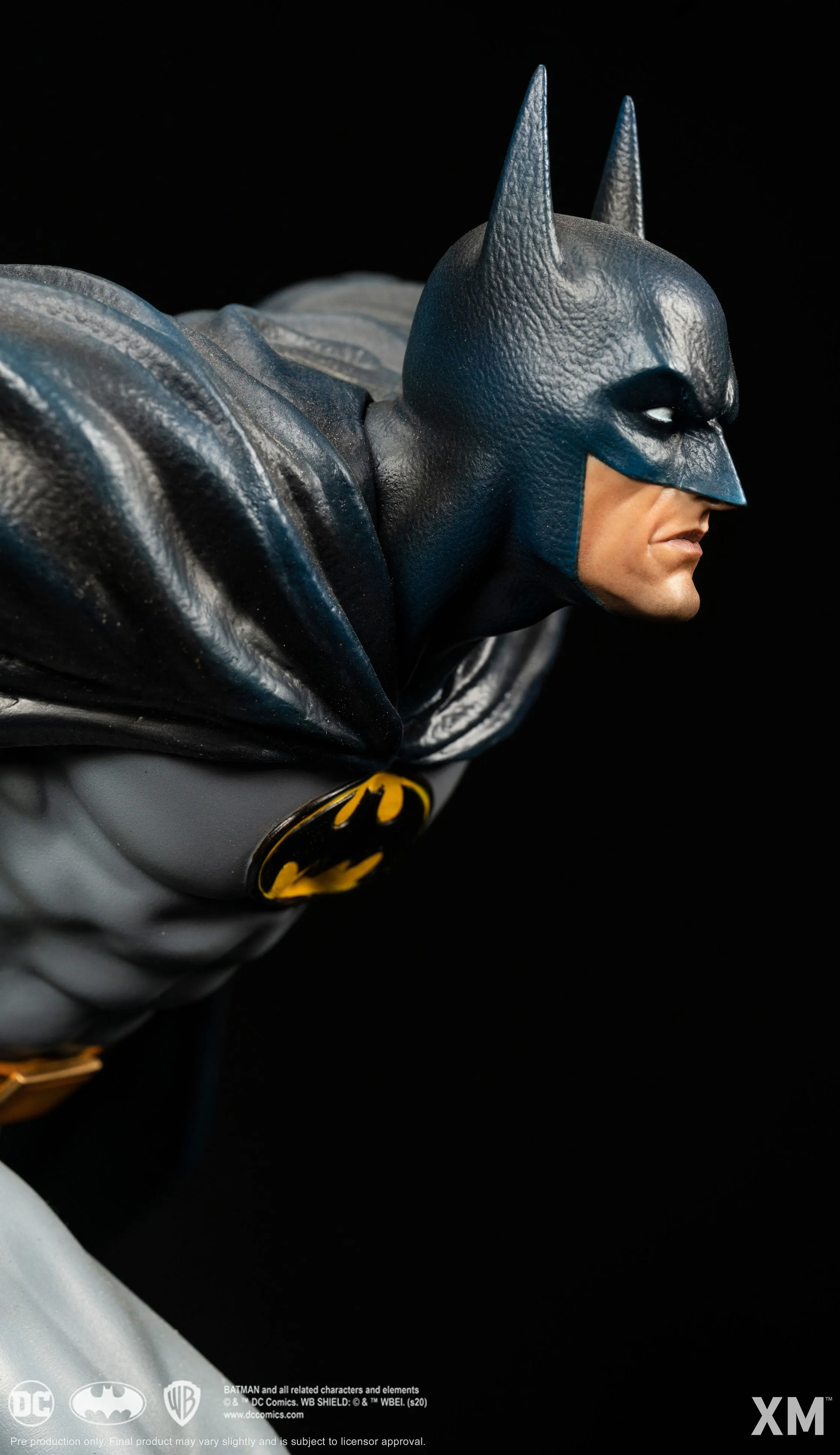 Batman 1972 Iconic Cover Art  Statue