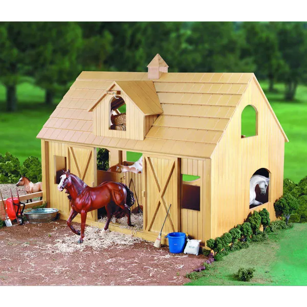 Breyer Deluxe Wood Barn with Cupola