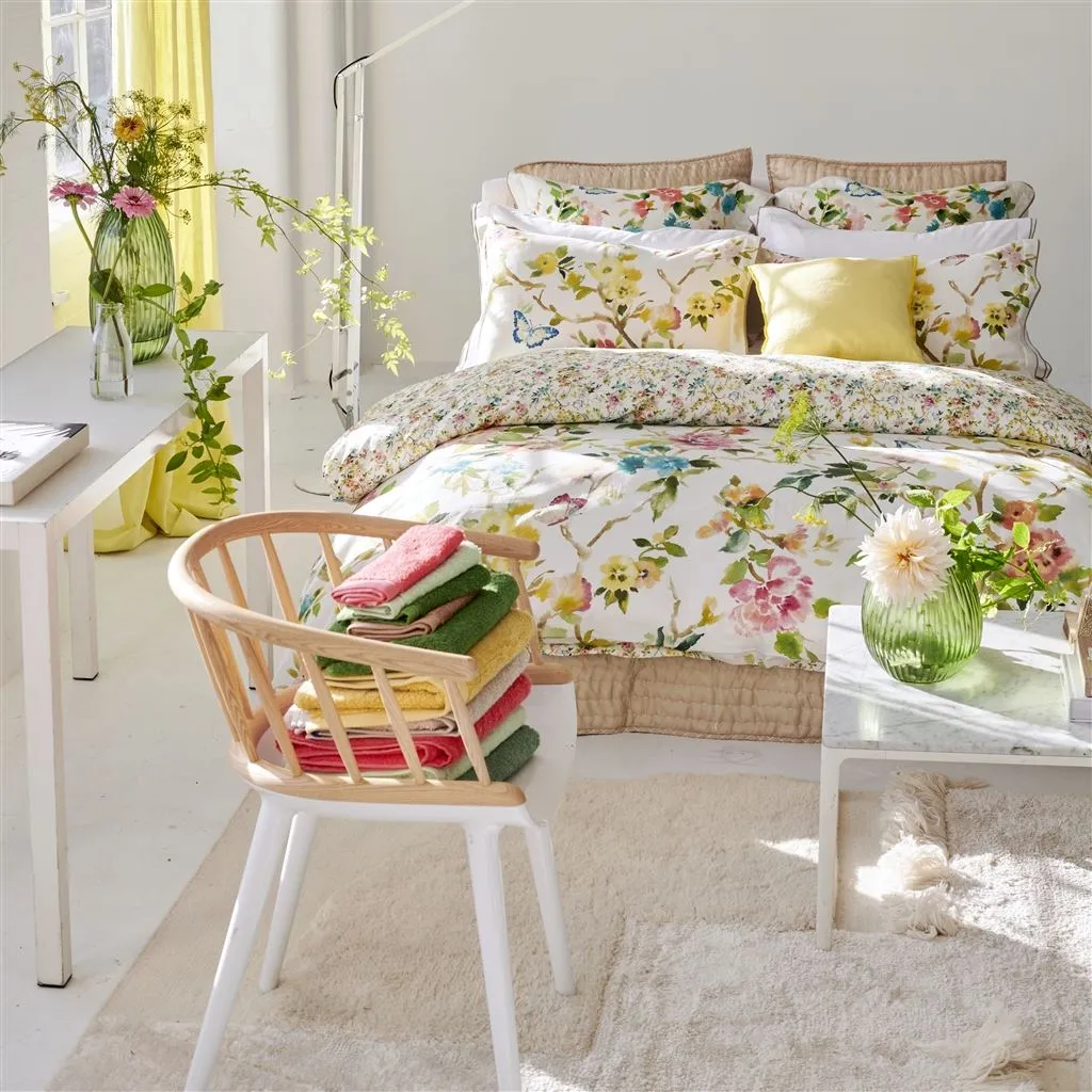 Designers Guild Fiore D'acqua Peony Bedding