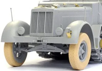 Dragon 1/35 Sd.Kfz.7 8t Half Track Late Production | 6562